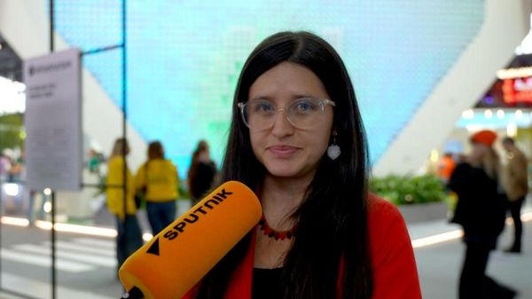 La especialista colombiana en Derecho Laboral Danna Vargas en entrevista a Sputnik - Sputnik Mundo