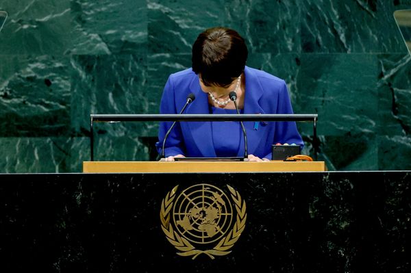 Japón considera que el Consejo de Seguridad de la ONU, en su composición actual, ya no refleja la realidad internacional, declaró la primera ministra del país, Sanae Takaichi.El llamado Grupo de los Cuatro, integrado por Brasil, Japón, la India y Alemania, busca reformar el Consejo, insistiendo en la necesidad de ampliarlo tanto en la categoría de miembros permanentes como en la de miembros no permanentes. - Sputnik Mundo