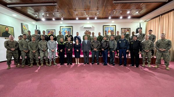 Taller Multinacional de Control de Multitudes y Manejo de Crisis en Bolivia - Sputnik Mundo