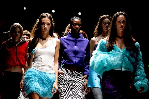 Modelos durante el desfile de la marca Li Lab en el marco de la VII Semana de la Moda de Moscú. - Sputnik Mundo
