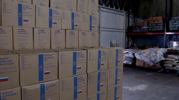 Envío de ayuda alimenticia a Cuba por parte de Rusia - Sputnik Mundo