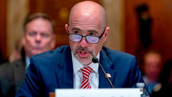 El director de la Administración de Control de Drogas (DEA, por sus siglas en inglés) de Estados Unidos, Terrance Cole. - Sputnik Mundo