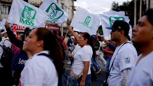 IMSS - Sputnik Mundo