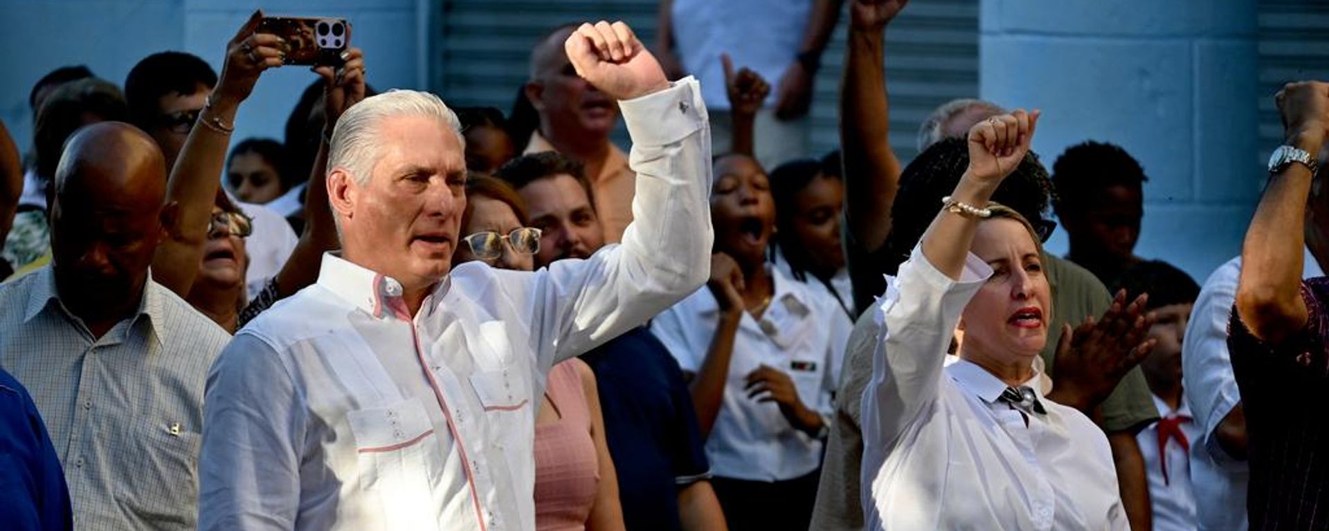 Miguel Díaz-Canel, presidente cubano, asiste a un acto de inicio del nuevo año escolar en La Habana, el 1 de septiembre de 2026 - Sputnik Mundo, 1920, 28.10.2026