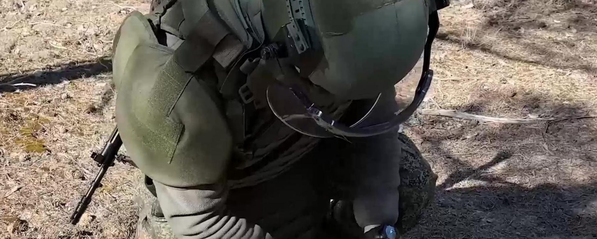 Zapadores de las Fuerzas Armadas rusas desactivan artefactos explosivos en Alioshki - Sputnik Mundo, 1920, 29.10.2026
