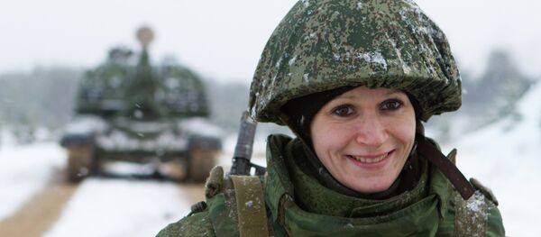 “Explosión de feminidad” en las Fuerzas Armadas rusas - Sputnik Mundo