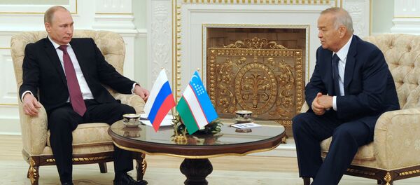 Presidente de Rusia, Vladímir Putin y presidente de Uzbekistán, Islam Karímov Presidente de Rusia, Vladímir Putin y presidente de Uzbekistán, Islam Karímov - Sputnik Mundo