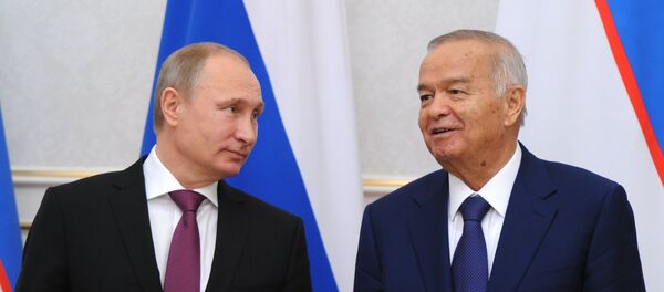 Presidente de Rusia, Vladímir Putin y presidente de Uzbekistán, Islam Karímov - Sputnik Mundo