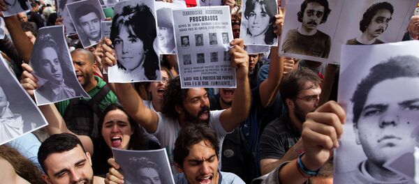 Retratos de las víctimas de la Dictadura Militar en Brasil - Sputnik Mundo