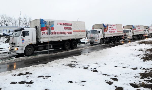 Noveno convoy humanitario ruso para Donbás - Sputnik Mundo