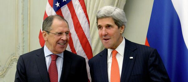 Canciller ruso, Serguéi Lavrov, y secretario de Estado estadounidense, John Kerry - Sputnik Mundo