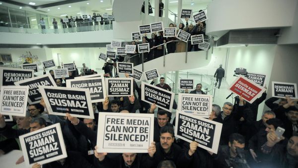 Manifestación de periodistas en Turquìa. 14 de diciembre, 2014 Manifestación de periodistas en Turquìa. 14 de diciembre, 2014 - Sputnik Mundo