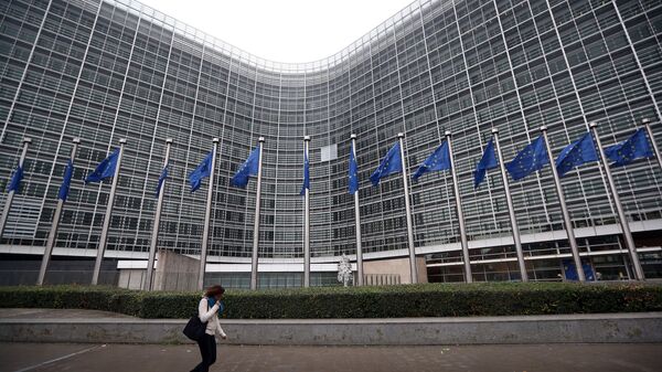 Sede de la Comisión Europea en Bruselas - Sputnik Mundo