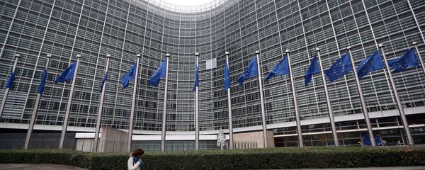 La UE quiere seguir con las sanciones contra Siria por acoso contra la oposición - Sputnik Mundo