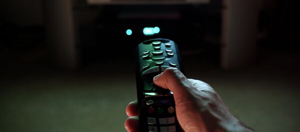 Con nueva televisión en ruso, Europa iniciará guerra informativa contra Moscú - Sputnik Mundo