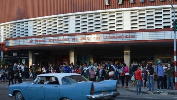 Sólo el fin del embargo dará una vuelco a la situación de Cuba - Sputnik Mundo