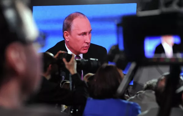 Décima gran rueda de prensa del presidente ruso Vladímir Putin Décima gran rueda de prensa del presidente ruso Vladímir Putin - Sputnik Mundo