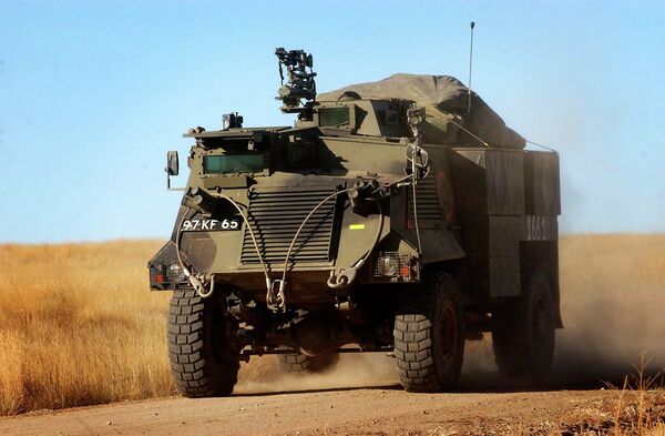 Vehículo blindado ligero Saxon - Sputnik Mundo