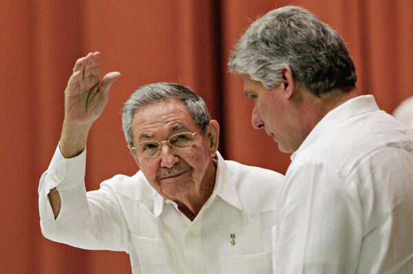 Raúl Castro, presidente de Cuba - Sputnik Mundo