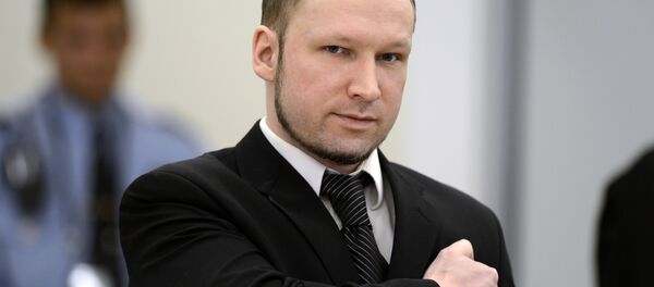 Брейвик в день теракта пытался отправить 8 тыс электронных писем - Sputnik Mundo