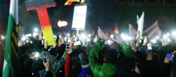 Más de 17.000 manifestantes secundan una marcha islamófoba en Dresde - Sputnik Mundo