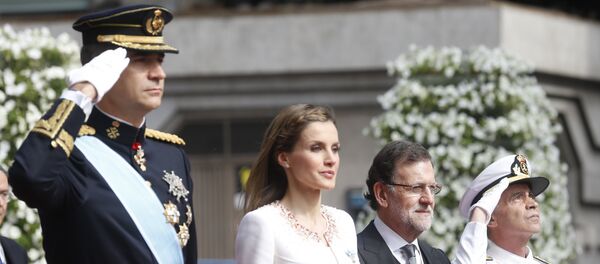 Rey Felipe VI, reina Letizia y presidente del Gobierno Mariano Rajoy (Archivo) - Sputnik Mundo