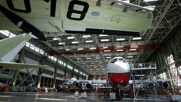 El Ministerio de Defensa ruso encarga dos aviones experimentales a la empresa Ilyushin - Sputnik Mundo