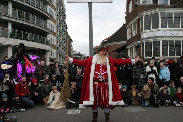 Ded Moroz y sus innumerables colegas de todo el mundo - Sputnik Mundo