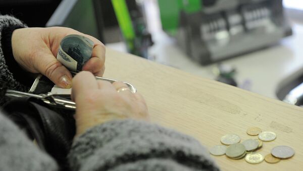 Los rusos regresan a la crisis de 2008 - Sputnik Mundo