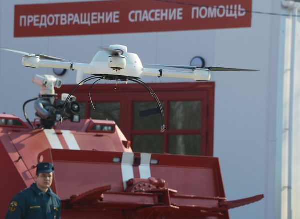 Equipos del Ministerio de Emergencias de RusiaEquipos del Ministerio de Emergencias de Rusia - Sputnik Mundo