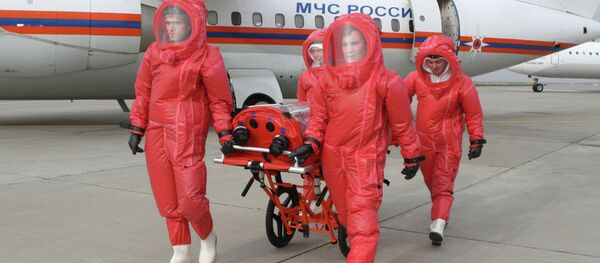 Médicos militares de Rusia instalan un hospital móvil en Guinea (Archivo) - Sputnik Mundo