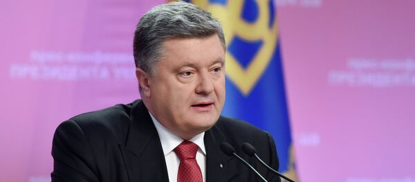 Итоговая годовая пресс-конференция Петра Порошенко - Sputnik Mundo