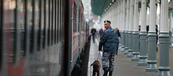 Tren de la compañía Ferrocarriles de Rusia - Sputnik Mundo