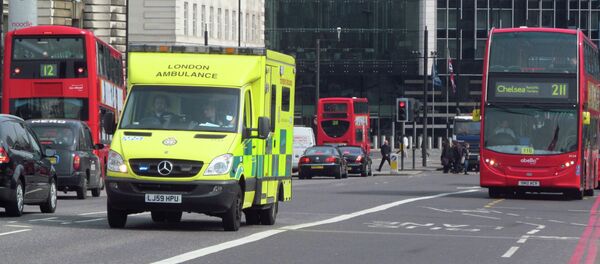 Los servicios de emergencias británicos incumplen los objetivos de atención al paciente - Sputnik Mundo