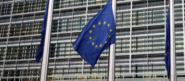 Bruselas teme que el triunfo de Syriza en Grecia desate un maidán contra el euro Bruselas teme que el triunfo de Syriza en Grecia desate un maidán contra el euro - Sputnik Mundo