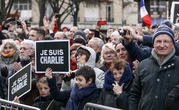Marcha de la Unidad en París, la más multitudinaria de la historia francesa - Sputnik Mundo