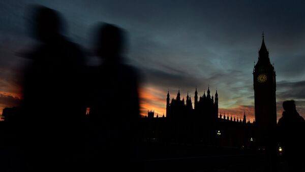 Palacio de Westminster, sede del Parlamento británico - Sputnik Mundo