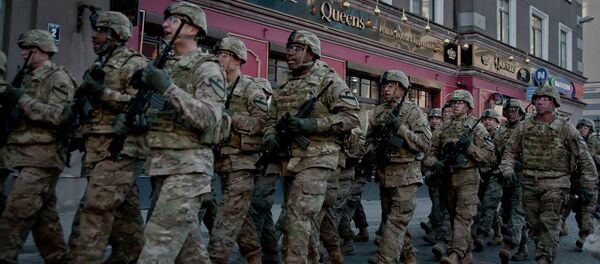 Soldados de la Otan en Riga - Sputnik Mundo