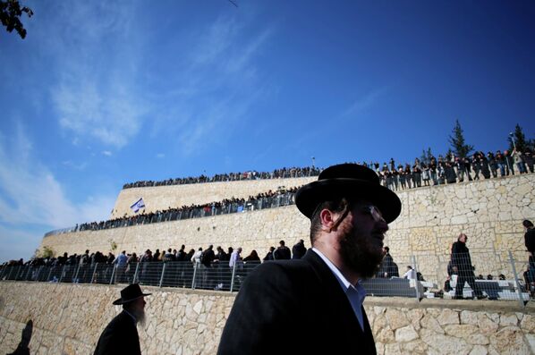 Despedida de las víctimas de los actos terroristas de París - Sputnik Mundo