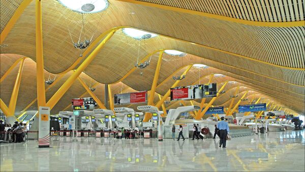 Aeropuerto Adolfo Suárez Madrid-Barajas - Sputnik Mundo