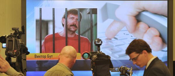 Ministro ruso de Justicia duda que Bout y Yaroshenko puedan ser extraditados a Rusia - Sputnik Mundo