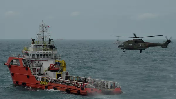 Rescate de los restos del avión de AirAsia - Sputnik Mundo