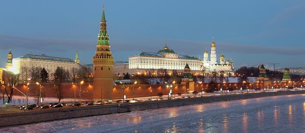 La mayoría de los rusos considera que la imagen de Rusia en otros países no es objetiva - Sputnik Mundo