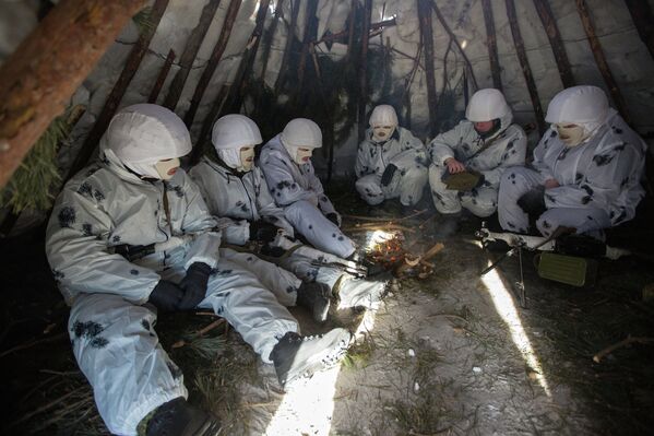 El único grupo de Infantería ártica de Rusia - Sputnik Mundo