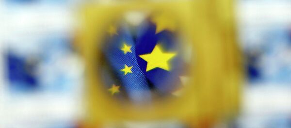 La UE quiere mantener las sanciones mientras Crimea pertenezca a Rusia - Sputnik Mundo