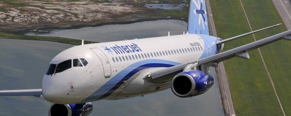 Sukhoi Superjet 100 - Sputnik Mundo