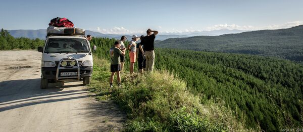 Turistas de Rusia en Altái - Sputnik Mundo