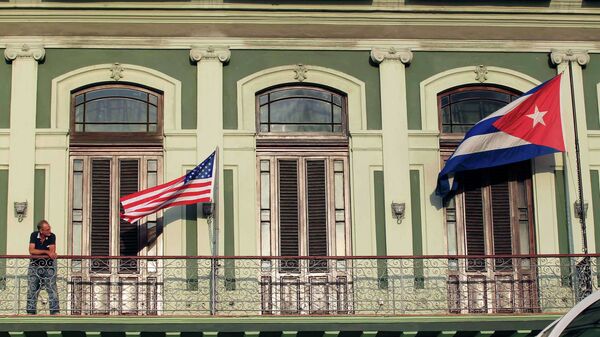 Banderas de Cuba y EEUU - Sputnik Mundo