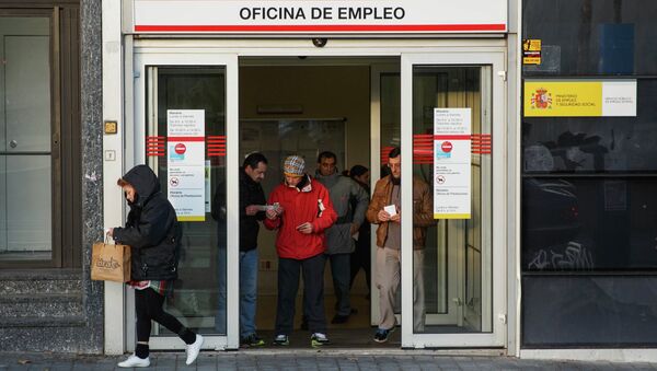 Oficina del empleo en Madrid - Sputnik Mundo