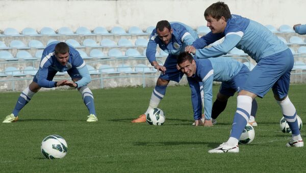 Jugadores del club de Crimea Sebastopol - Sputnik Mundo